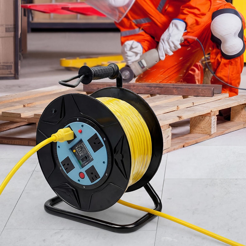 Extension Cord Outdoor - Cavo di prolunga industriale e per